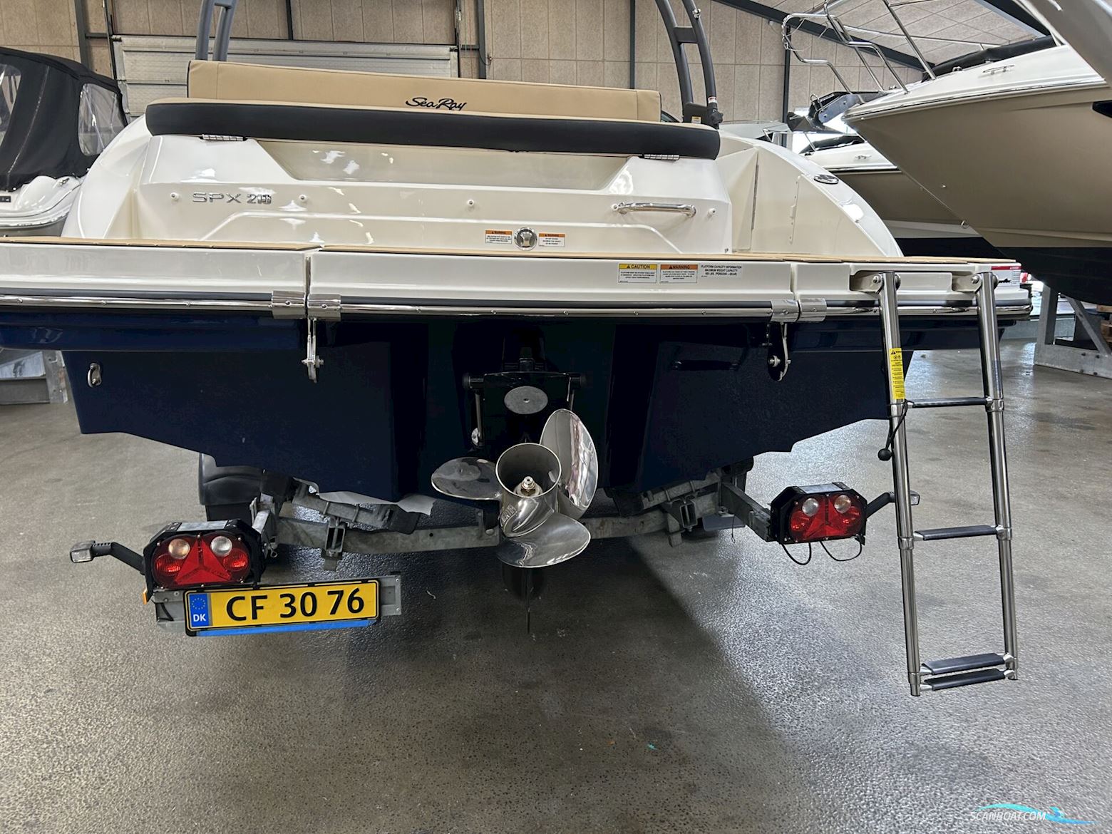 Sea Ray 210 SPX IB