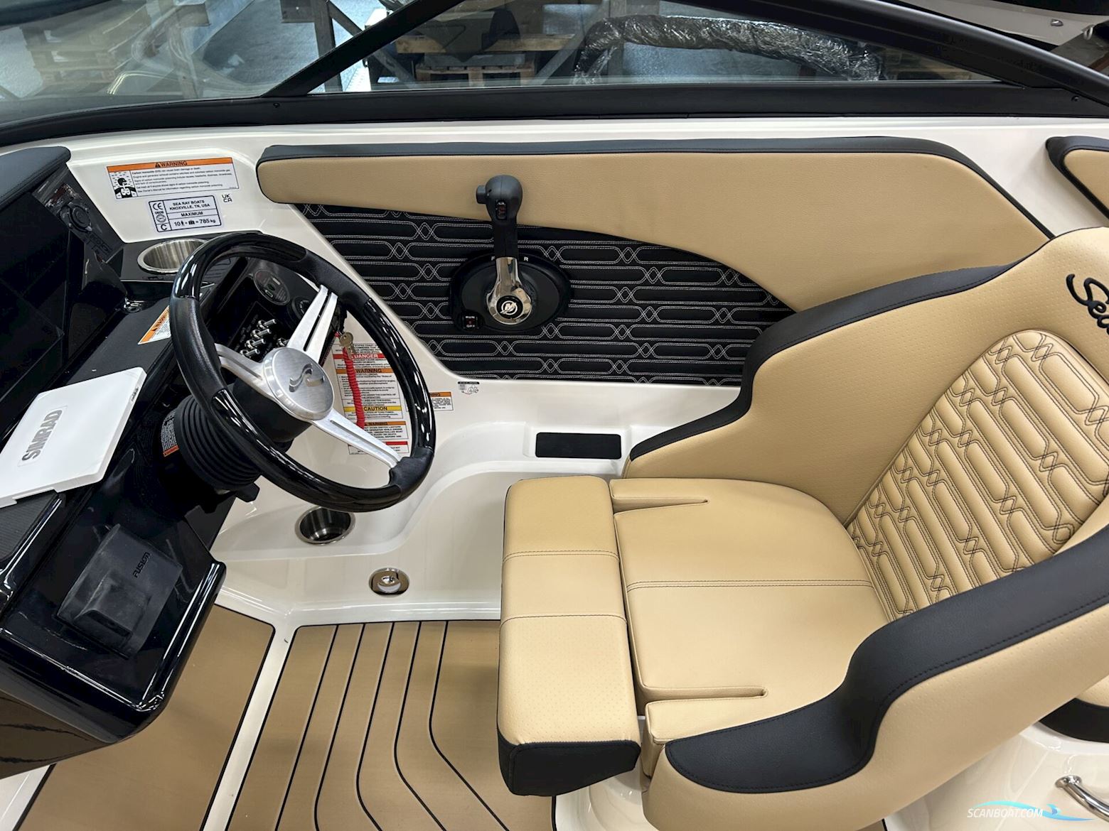 Sea Ray 210 SPX IB