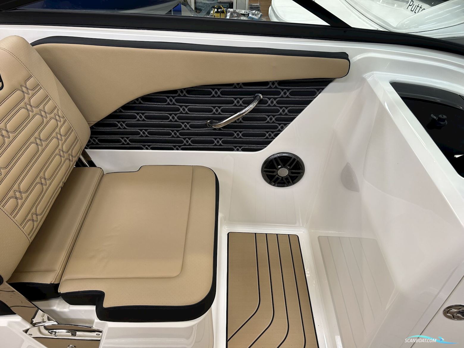 Sea Ray 210 SPX IB