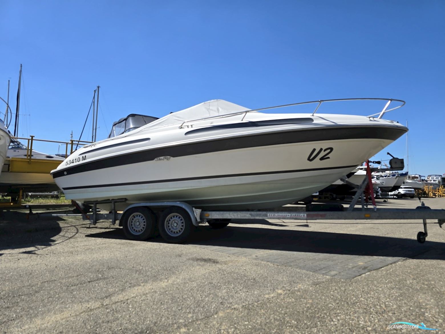 Sea Ray 215