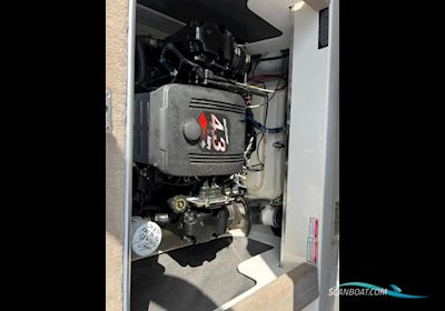 Sea Ray 220 SSE Motorboten 2005, met MerCruiser 4.3L MPI V6 (220 PS) motor, Duitsland