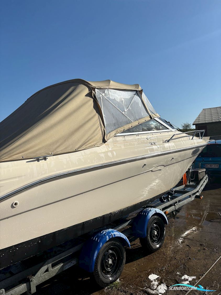Sea Ray 220 Sun Sport D3-Volvo Penta Diesel