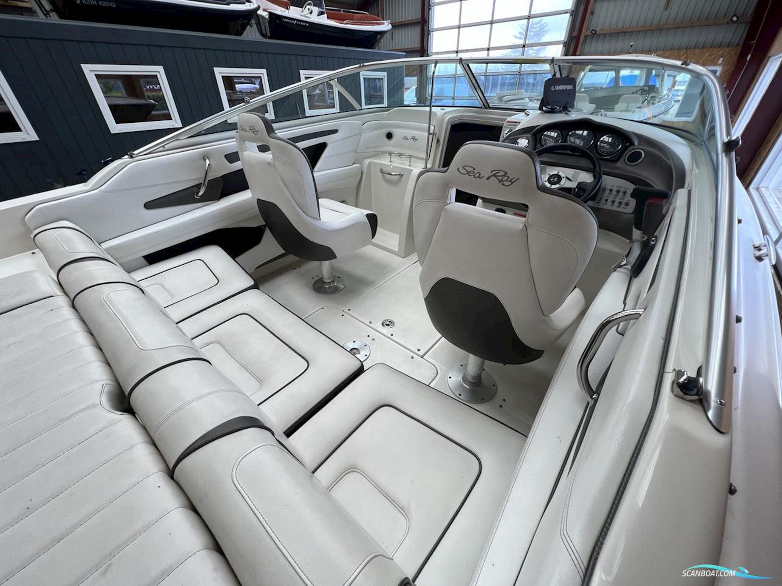 Sea Ray 220 Sun Sport