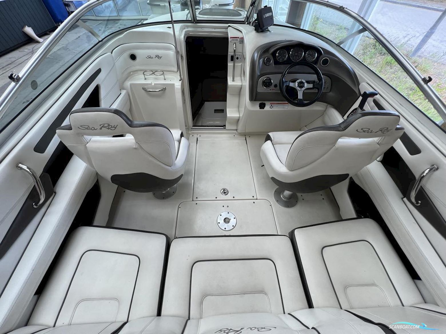 Sea Ray 220 Sun Sport