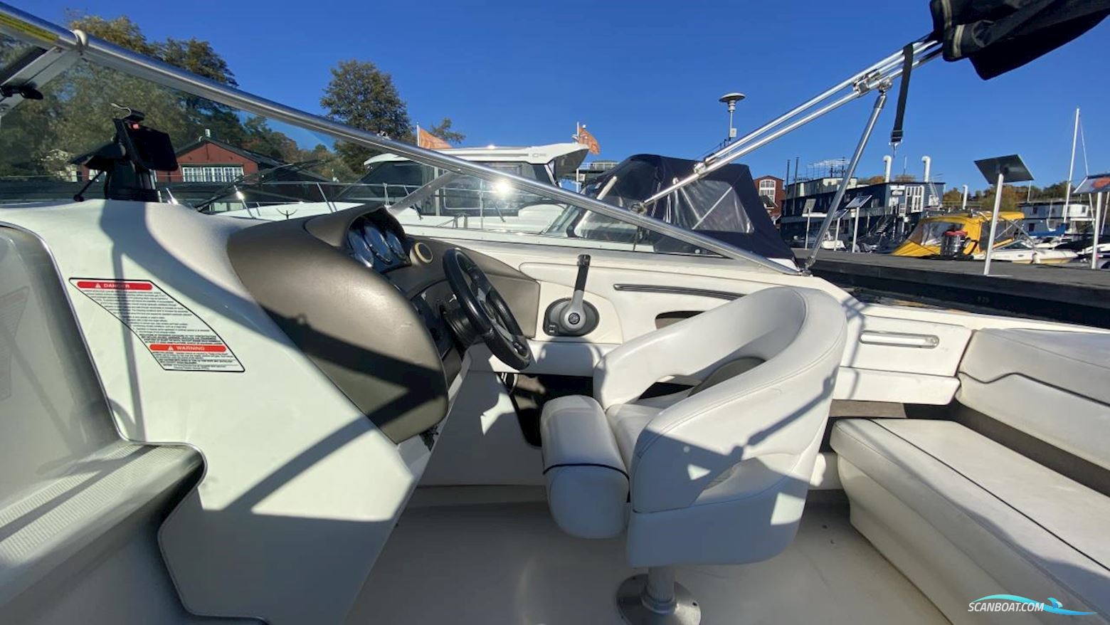 Sea Ray 220 SUN SPORT