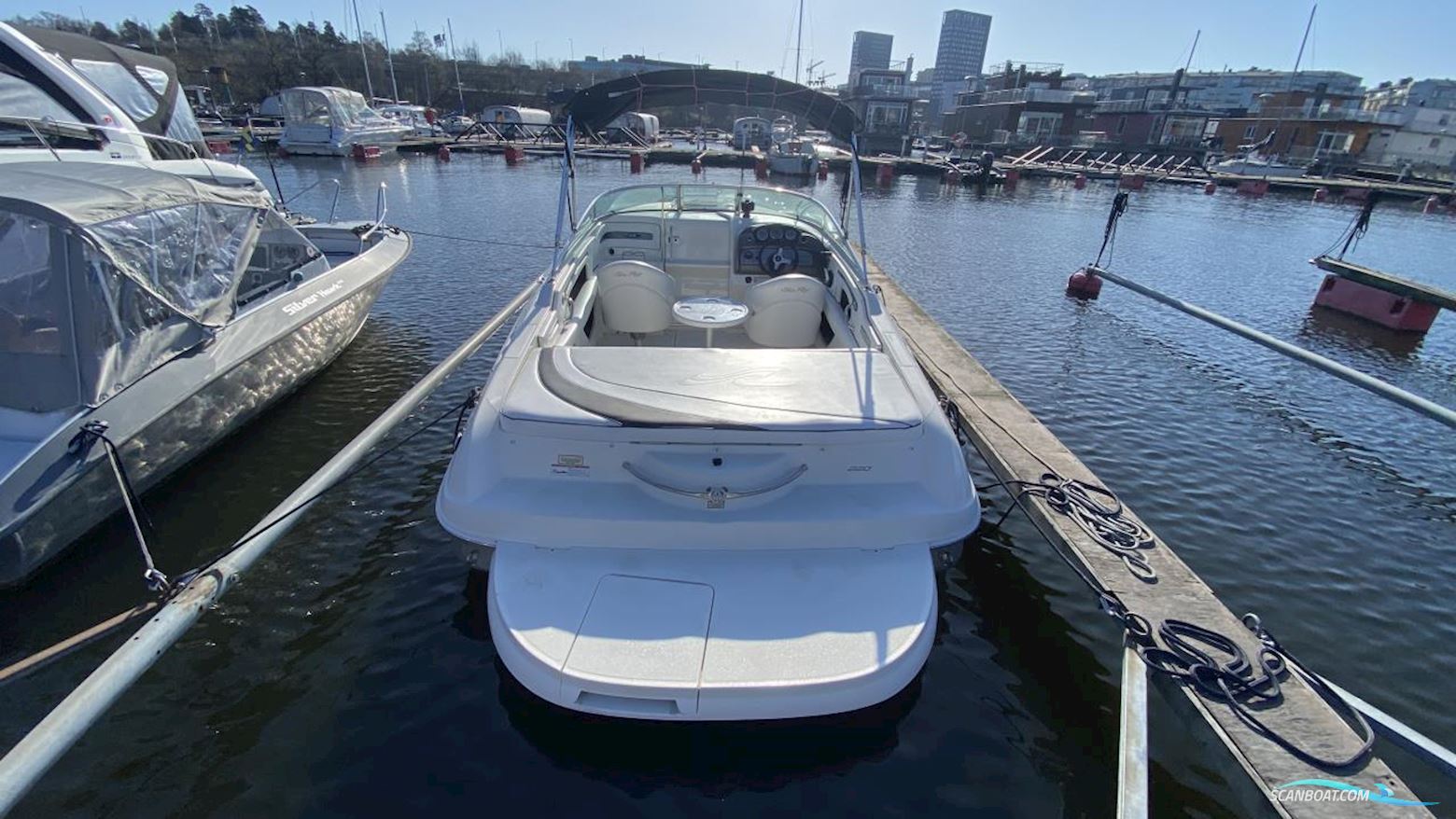 Sea Ray 220 Sun Sport