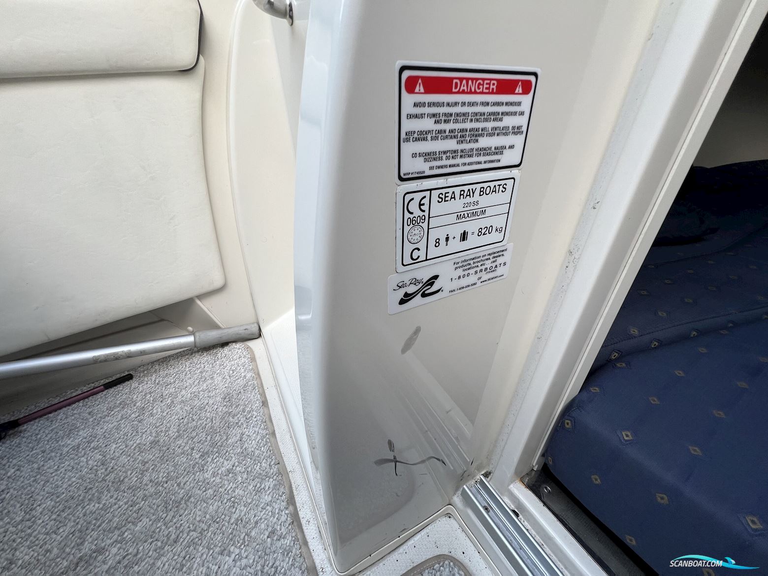 Sea Ray 220 Sunsport