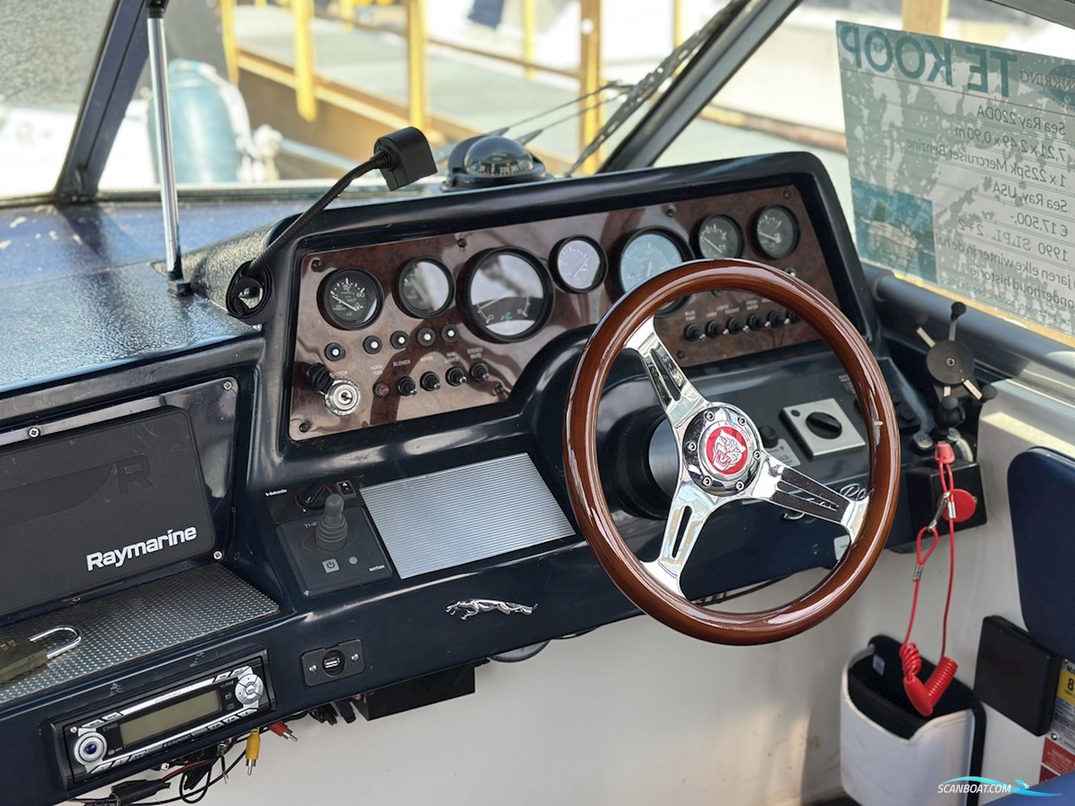 Sea Ray 220DA
