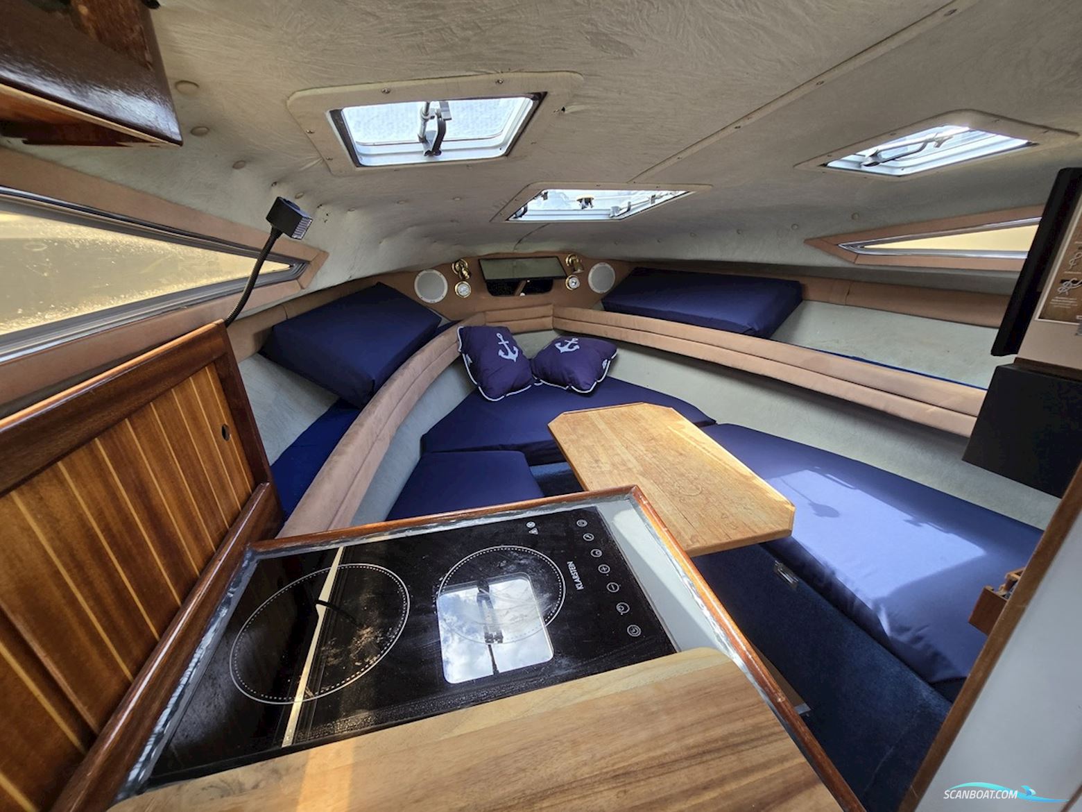 Sea Ray 220DA