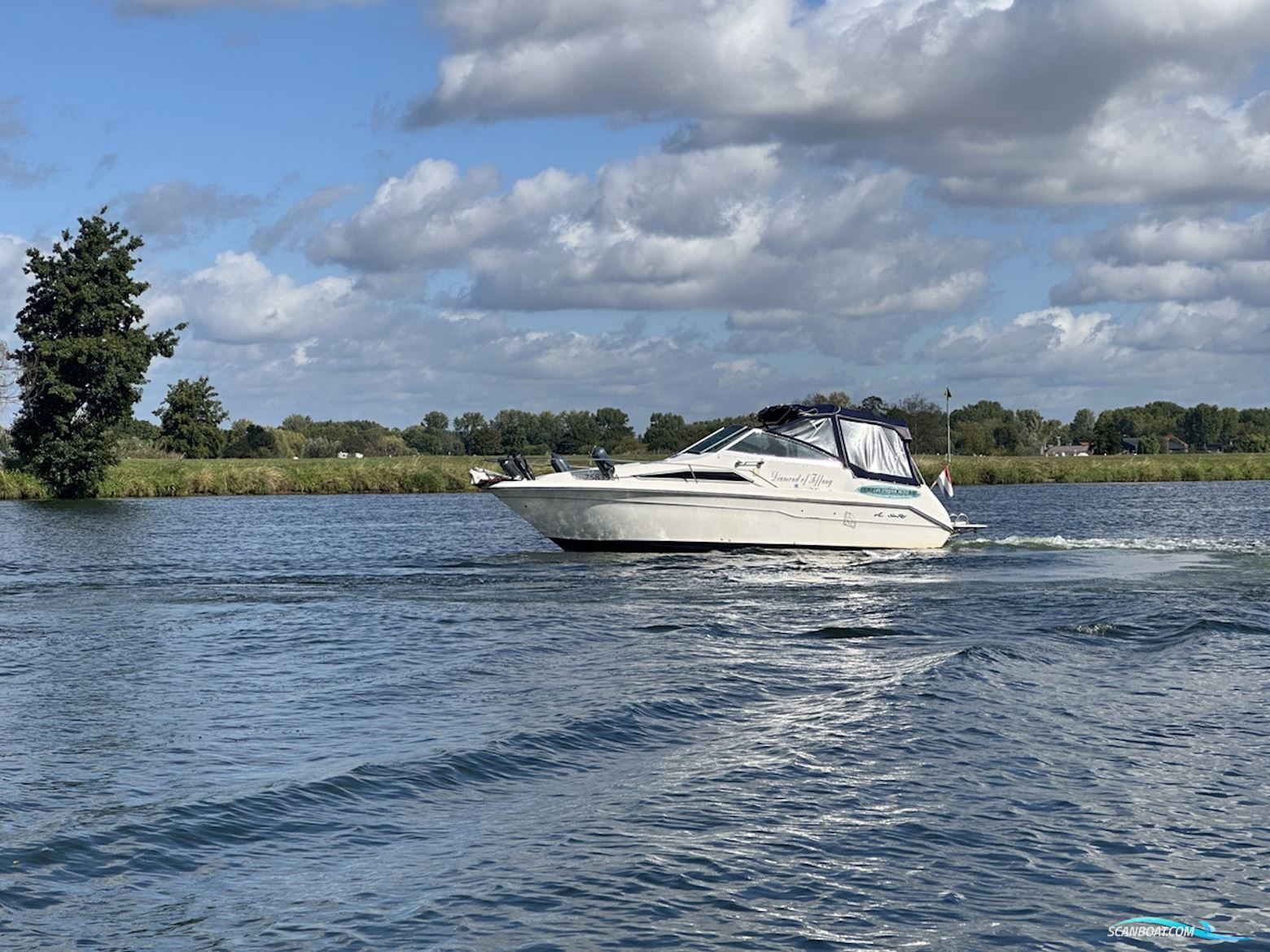 Sea Ray 220DA