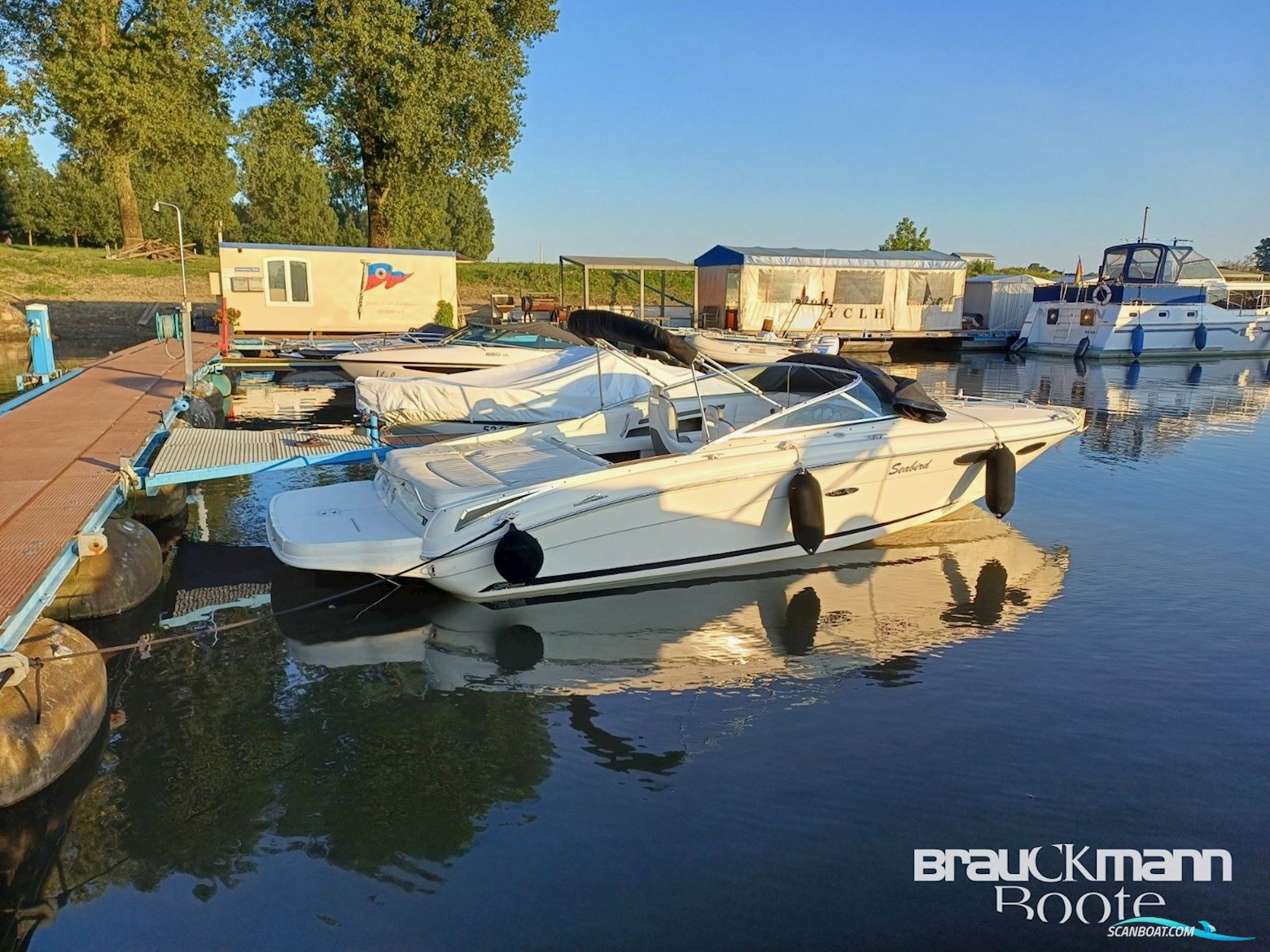 Sea Ray 240 Sse Sunsport