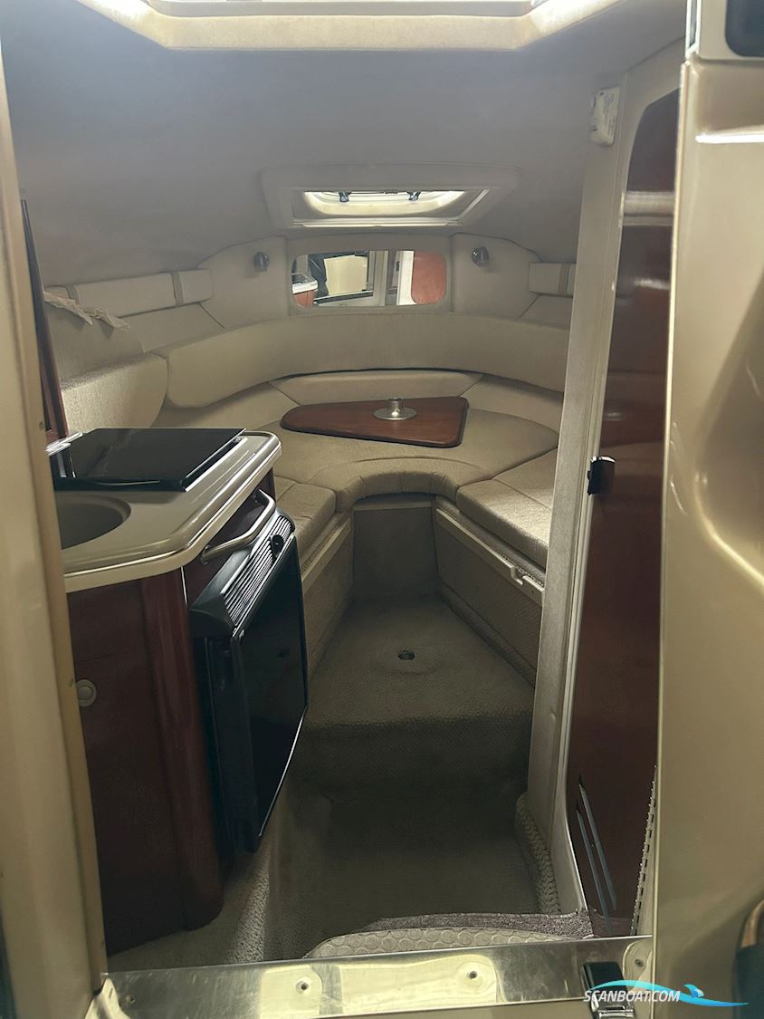 Sea Ray 240 Sundancer mit 3,5 t Ohlmeyer Trailer