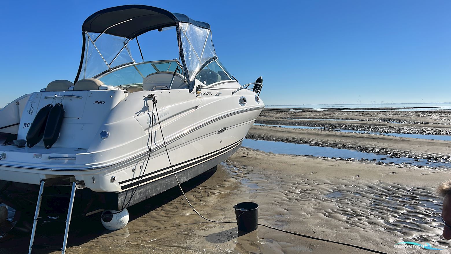 Sea Ray 240 Sundancer mit 3,5 t Ohlmeyer Trailer