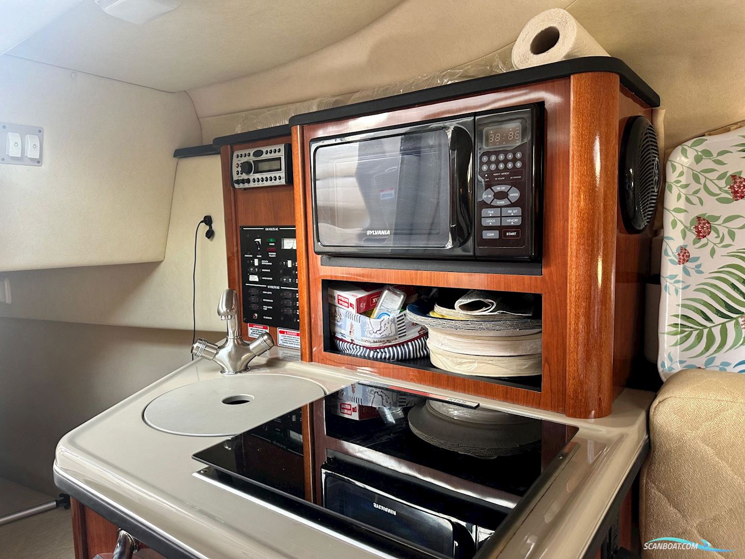 Sea Ray 240 Sundancer