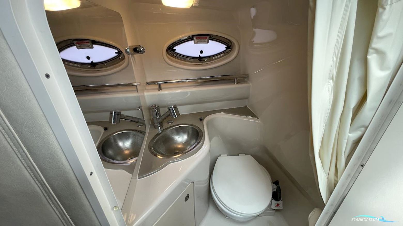 Sea Ray 240 SUNDANCER