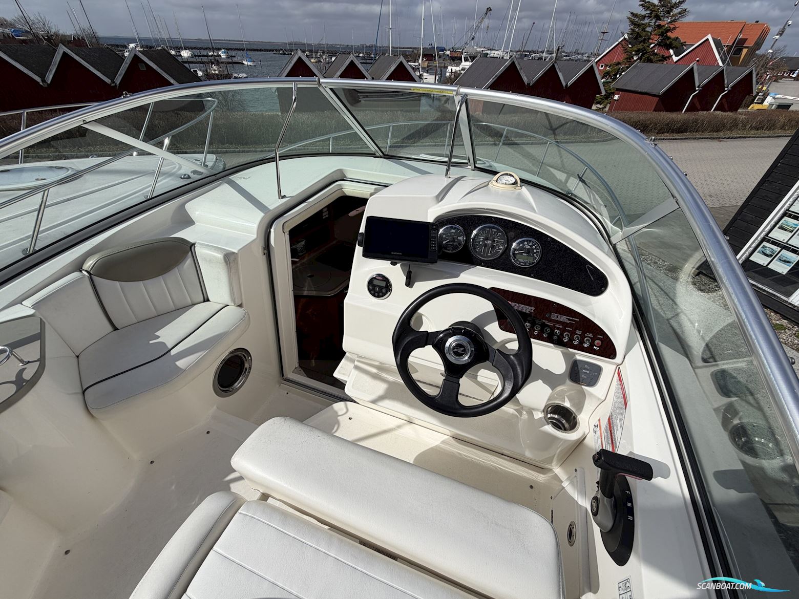 Sea Ray 245 Sundancer