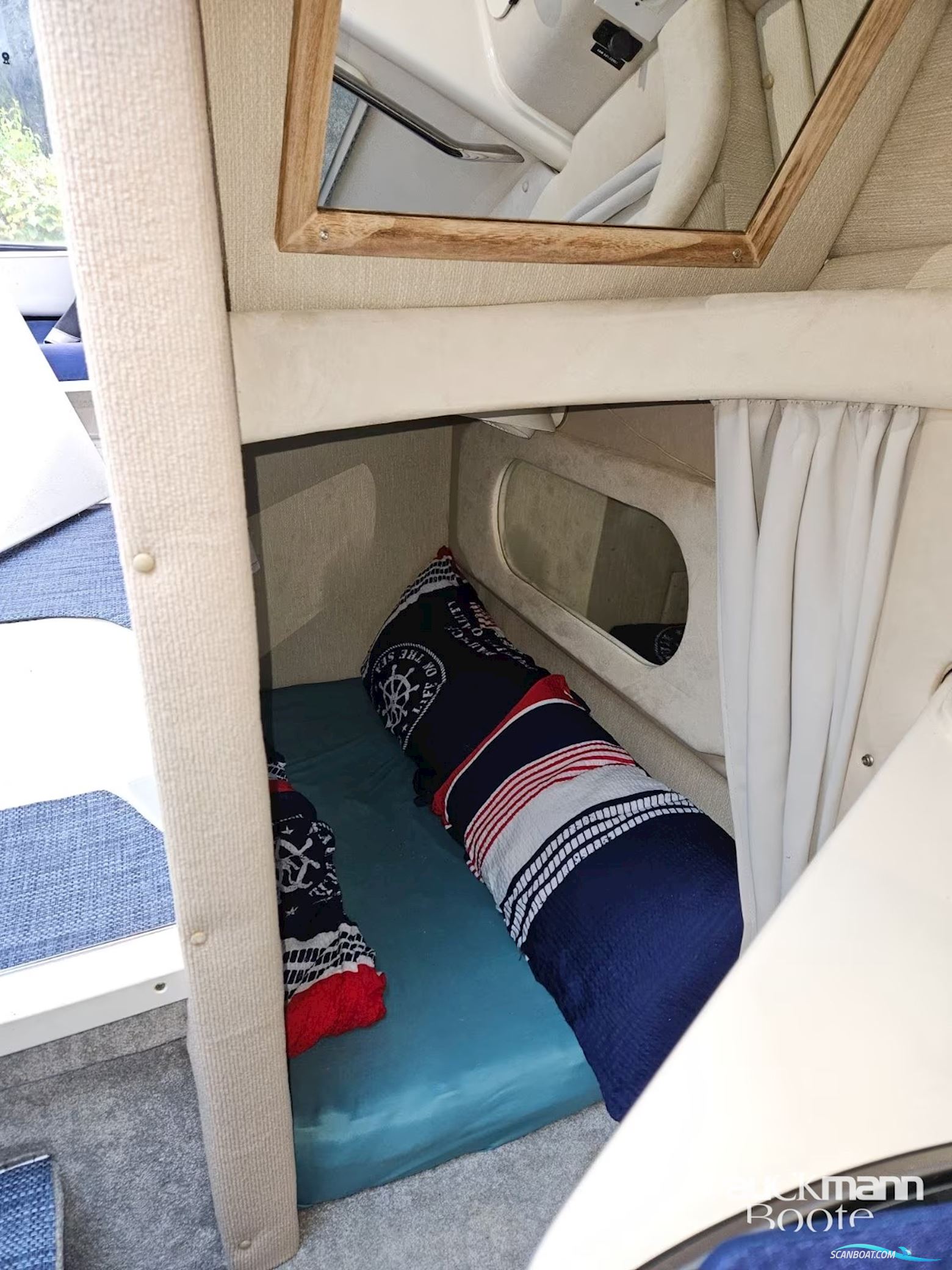 Sea Ray 250 DA