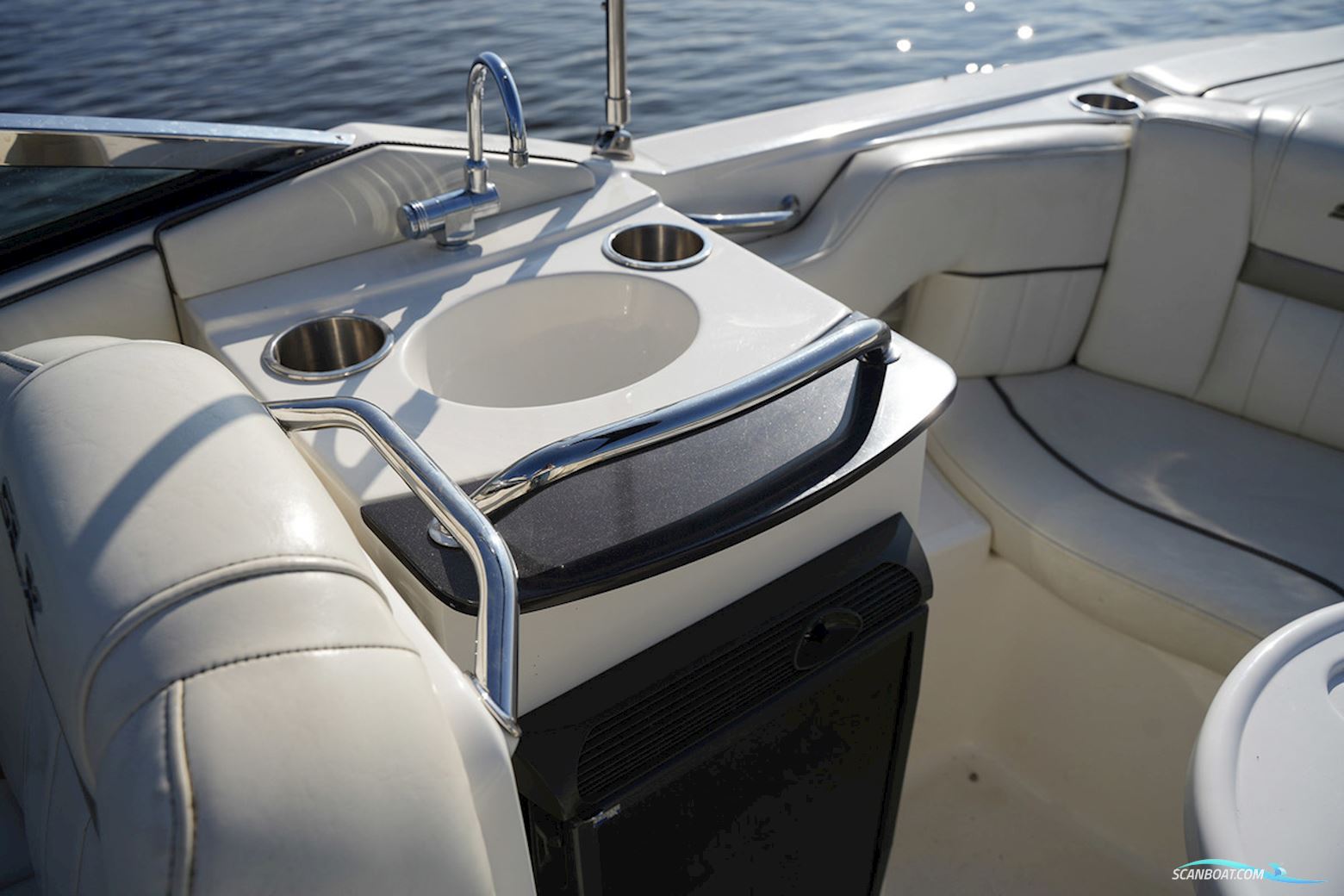 Sea Ray 250 SLX