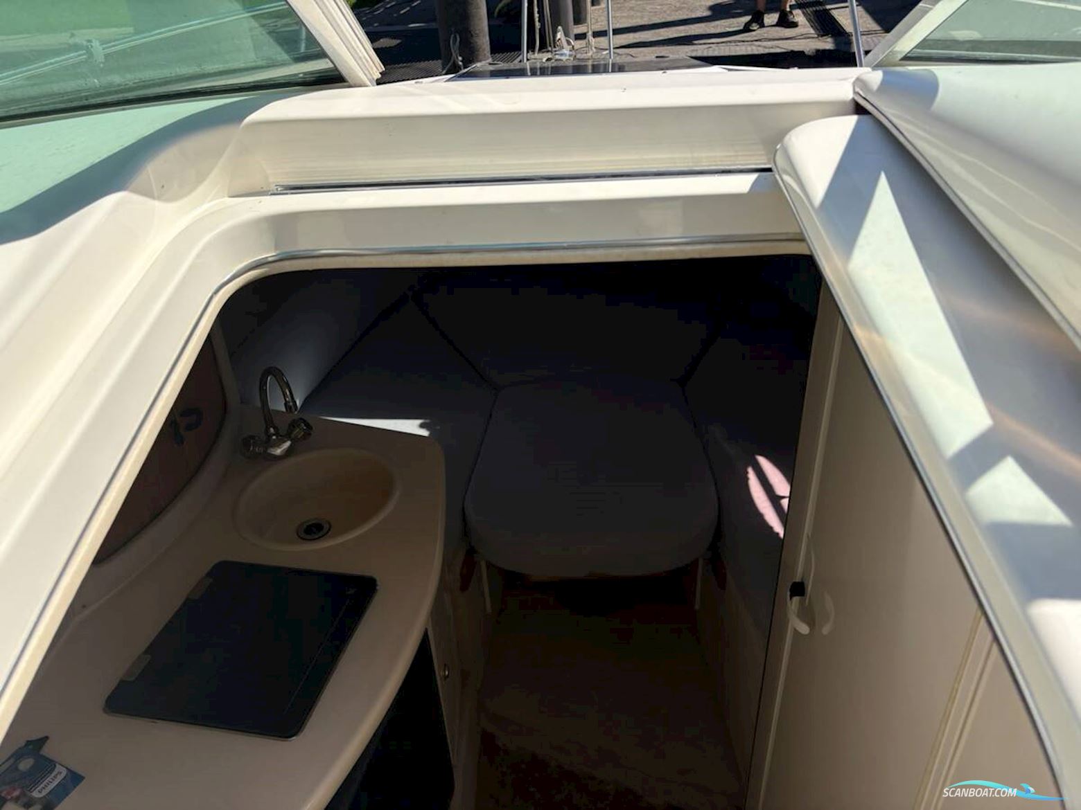 Sea Ray 250 Sundancer
