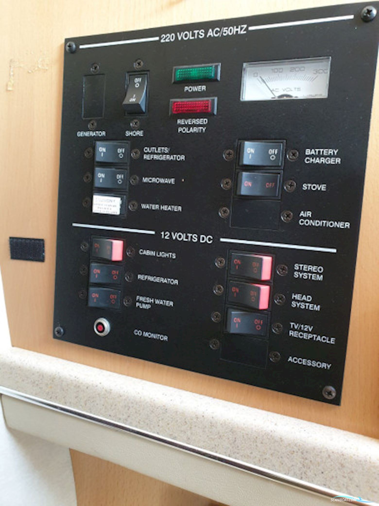 Sea Ray 255 Sundancer