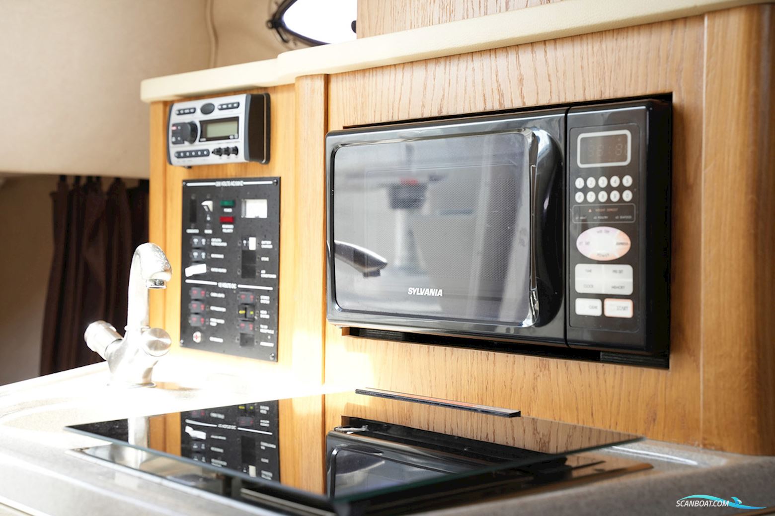 Sea Ray 255 Sundancer