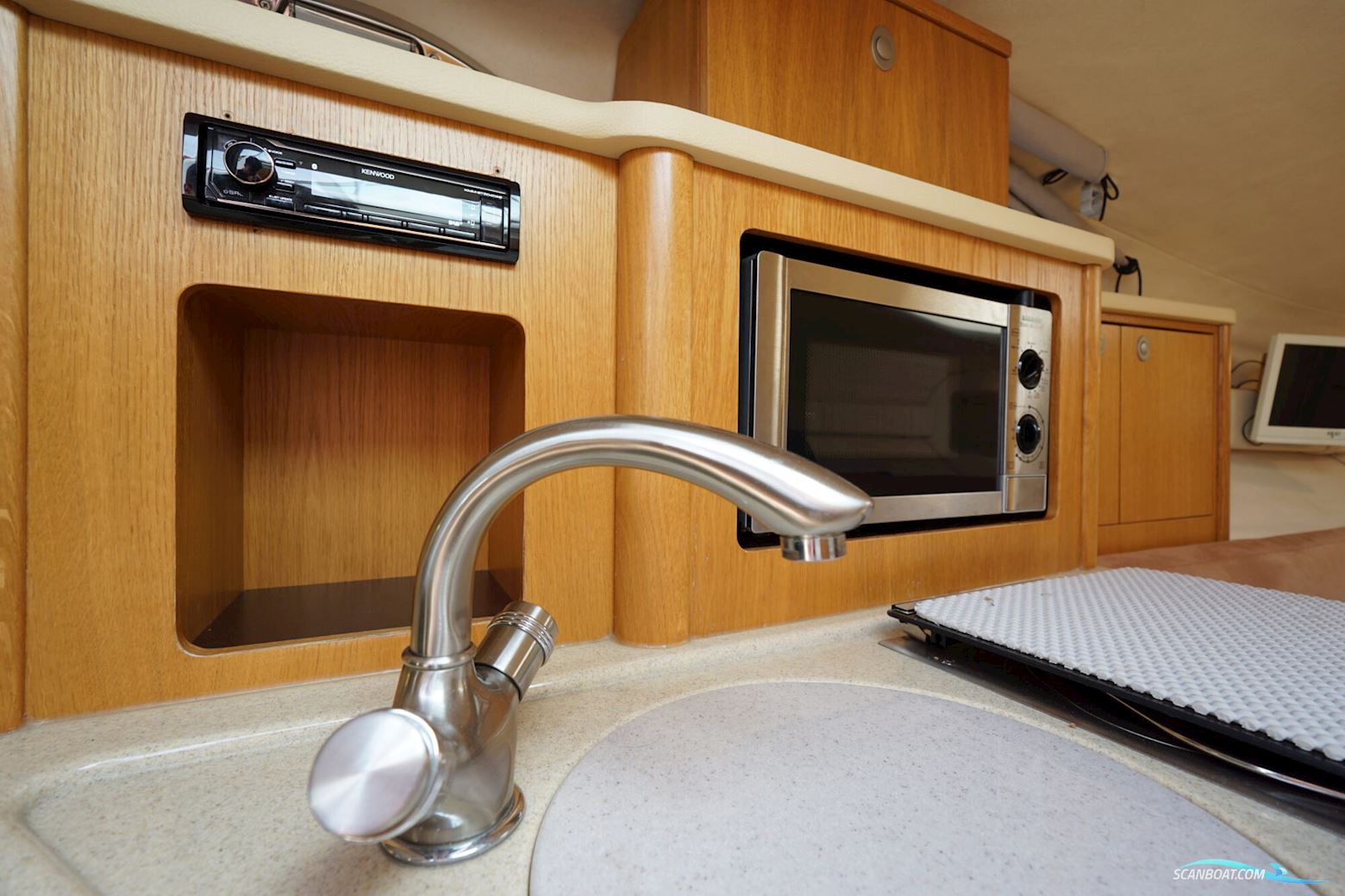 Sea Ray 255 Sundancer