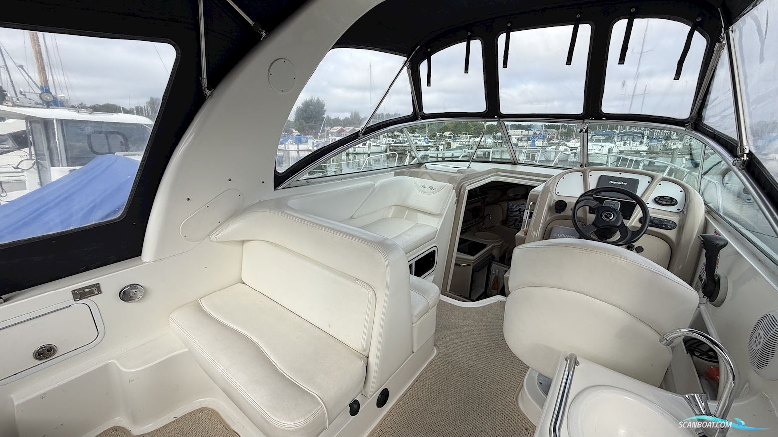 Sea Ray 260 Sundancer