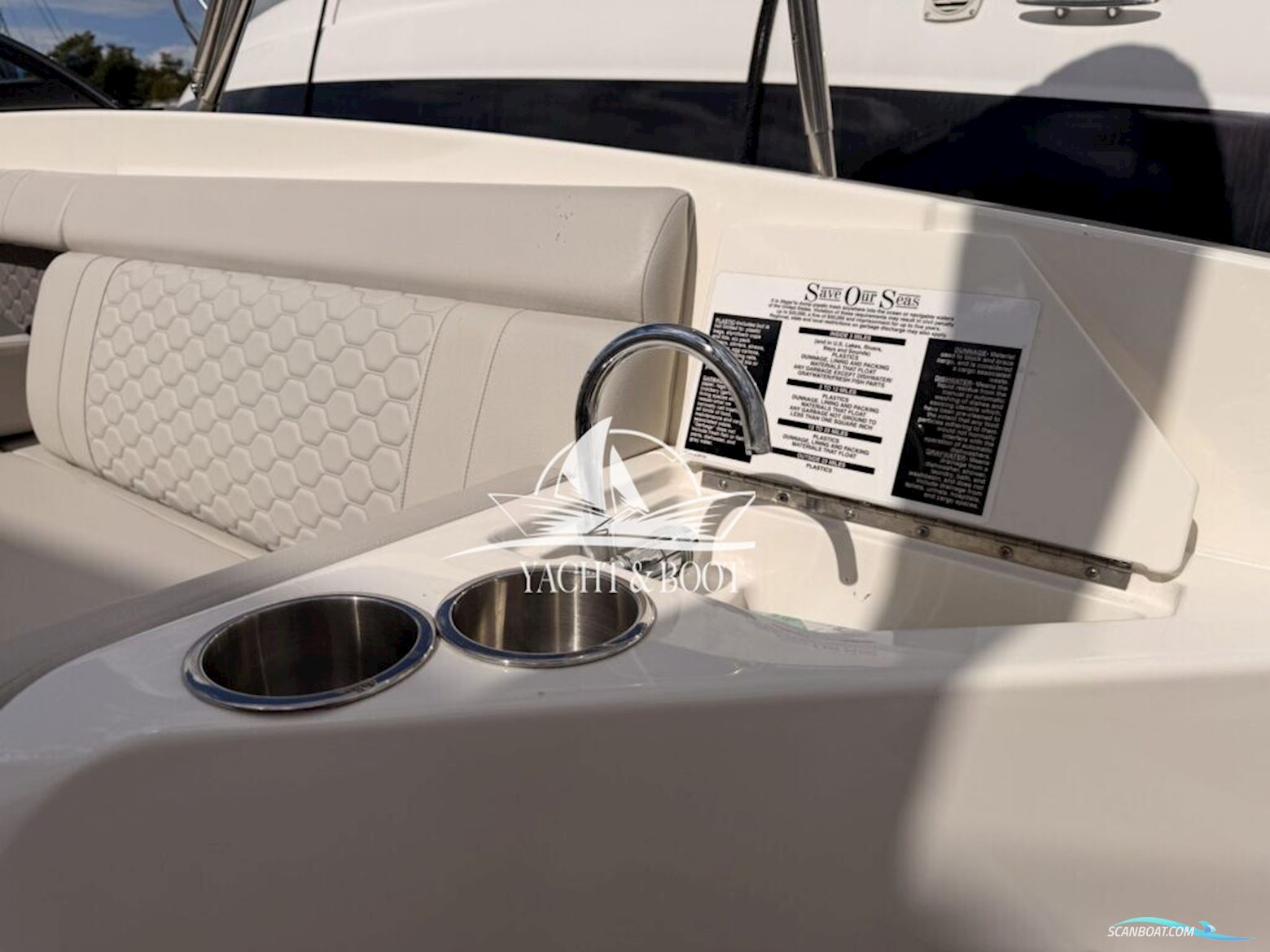 Sea Ray 270 SDX