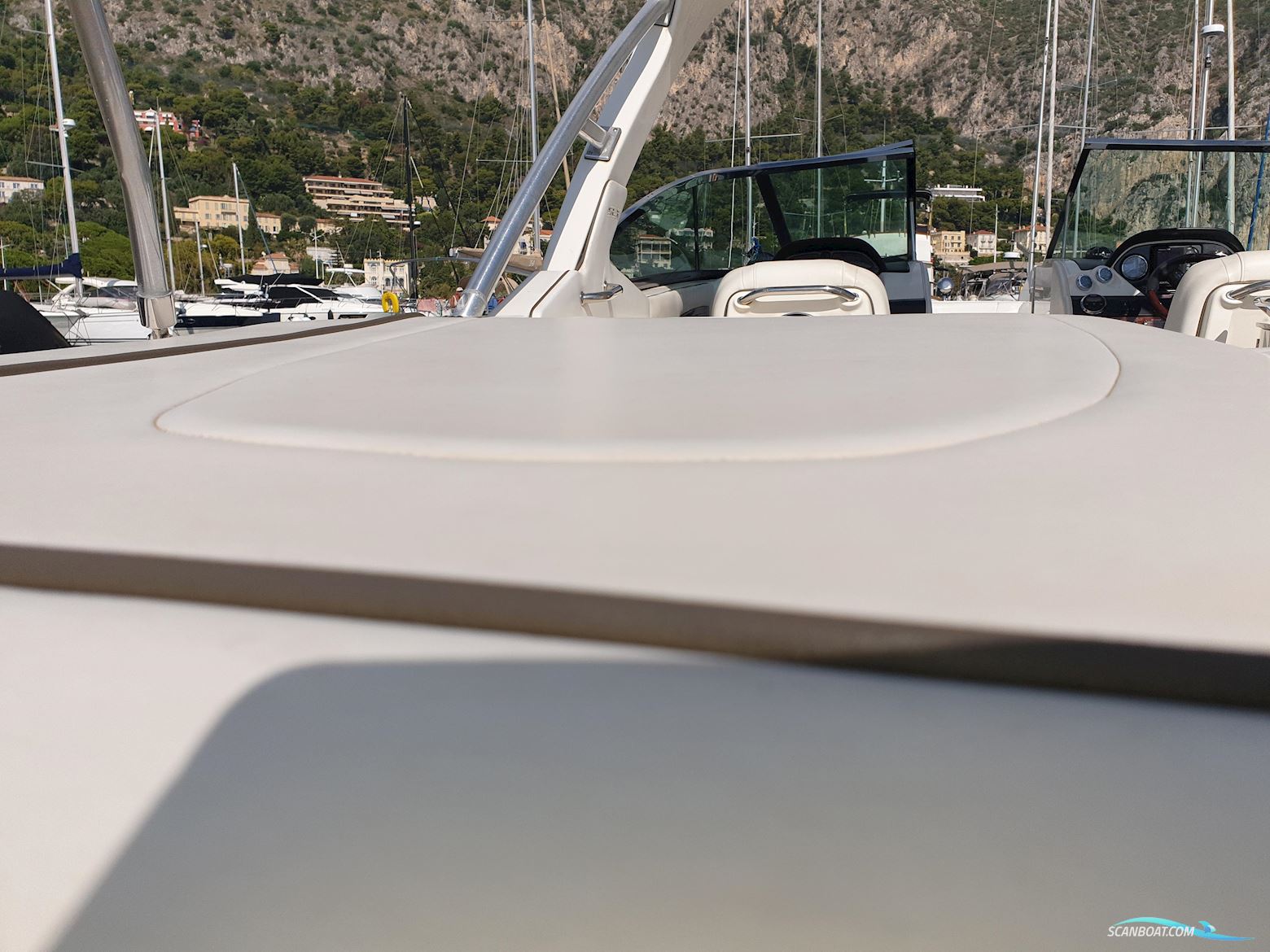 Sea Ray 270 SLX