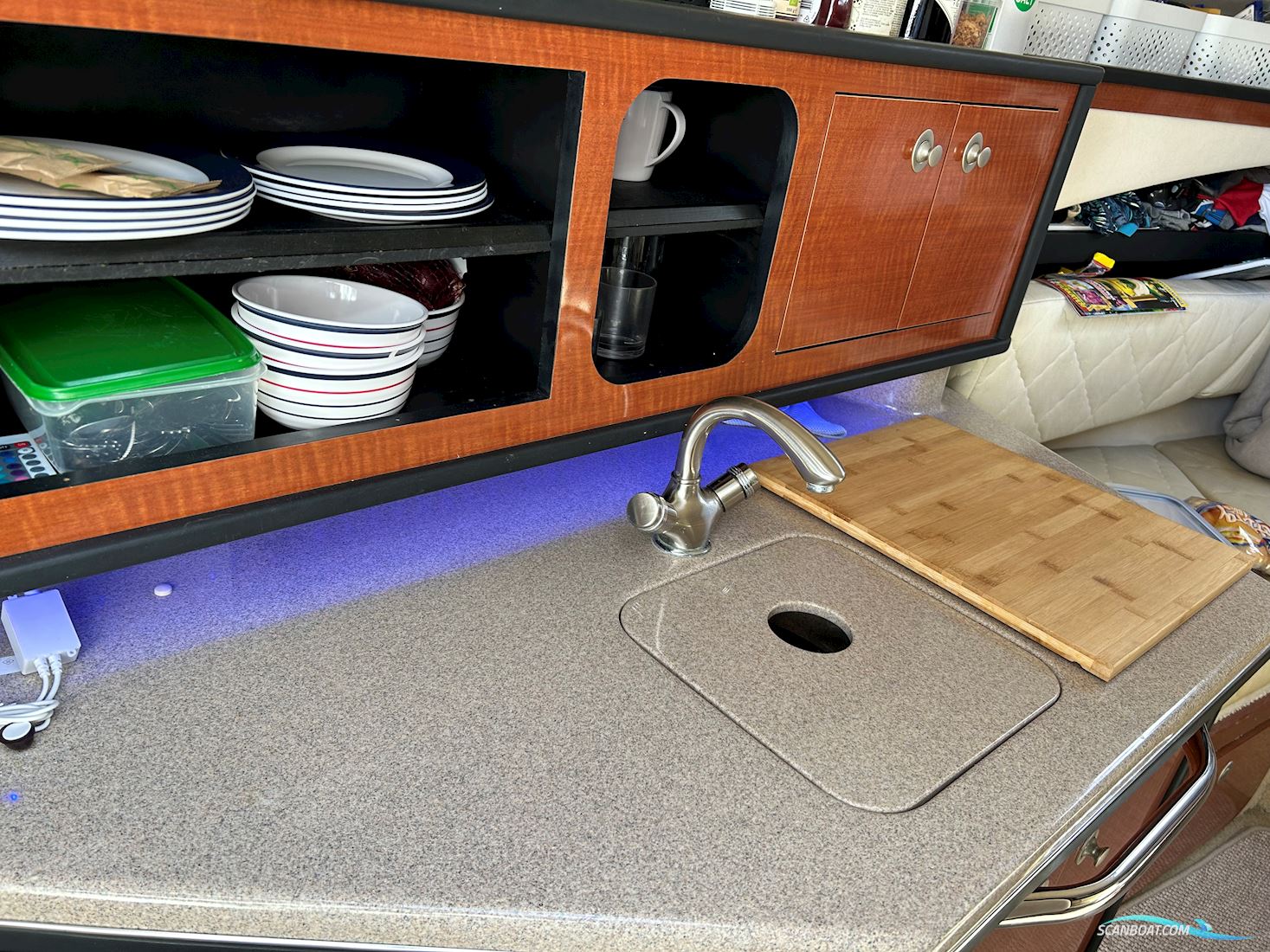 Sea Ray 275 Sundancer