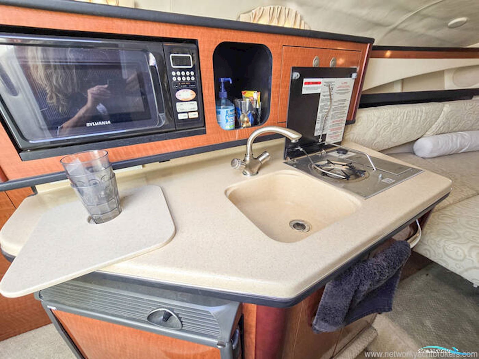 Sea Ray 275 Sundancer