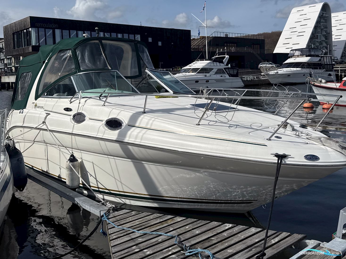 Sea Ray 275 Sundancer