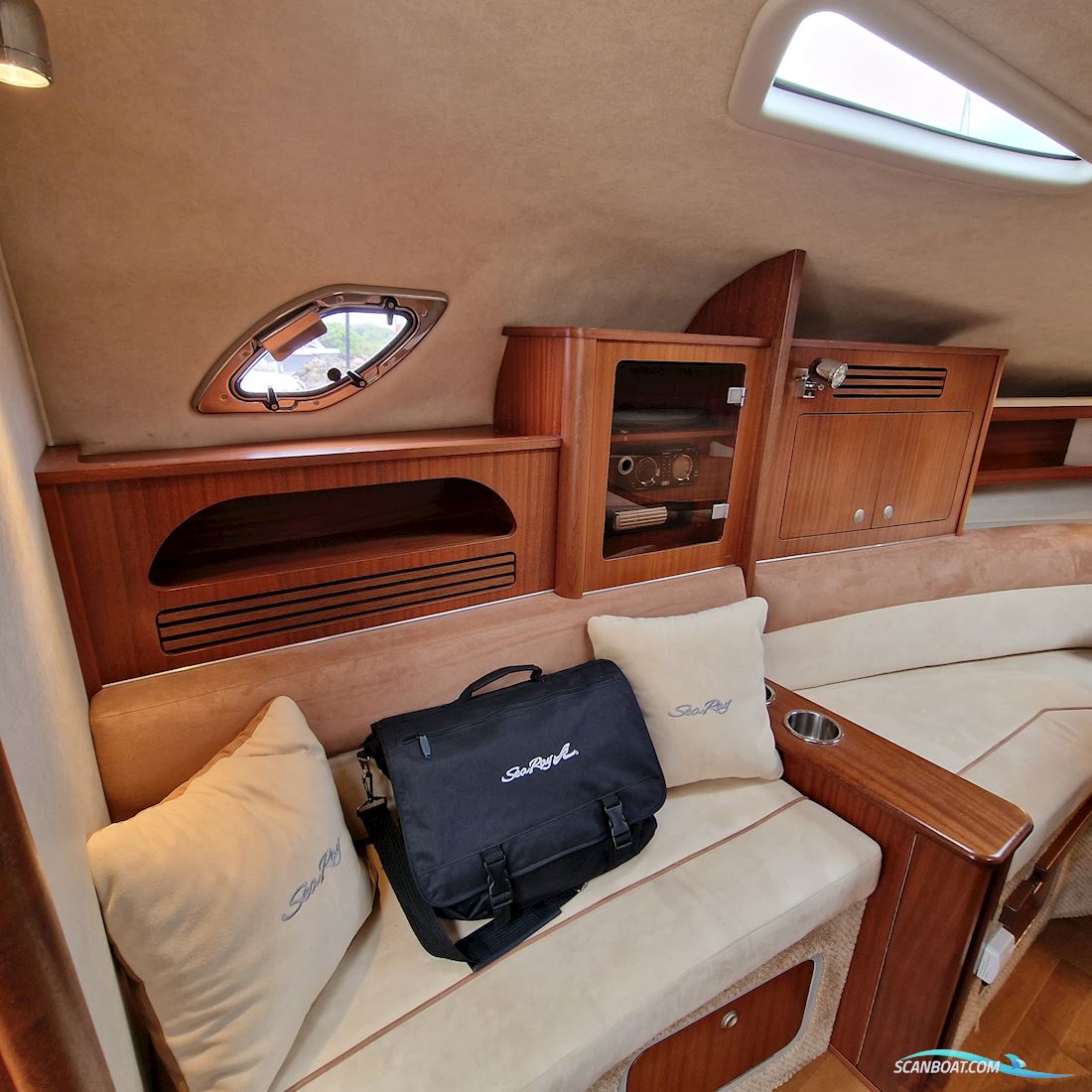 Sea Ray 305 Sundancer