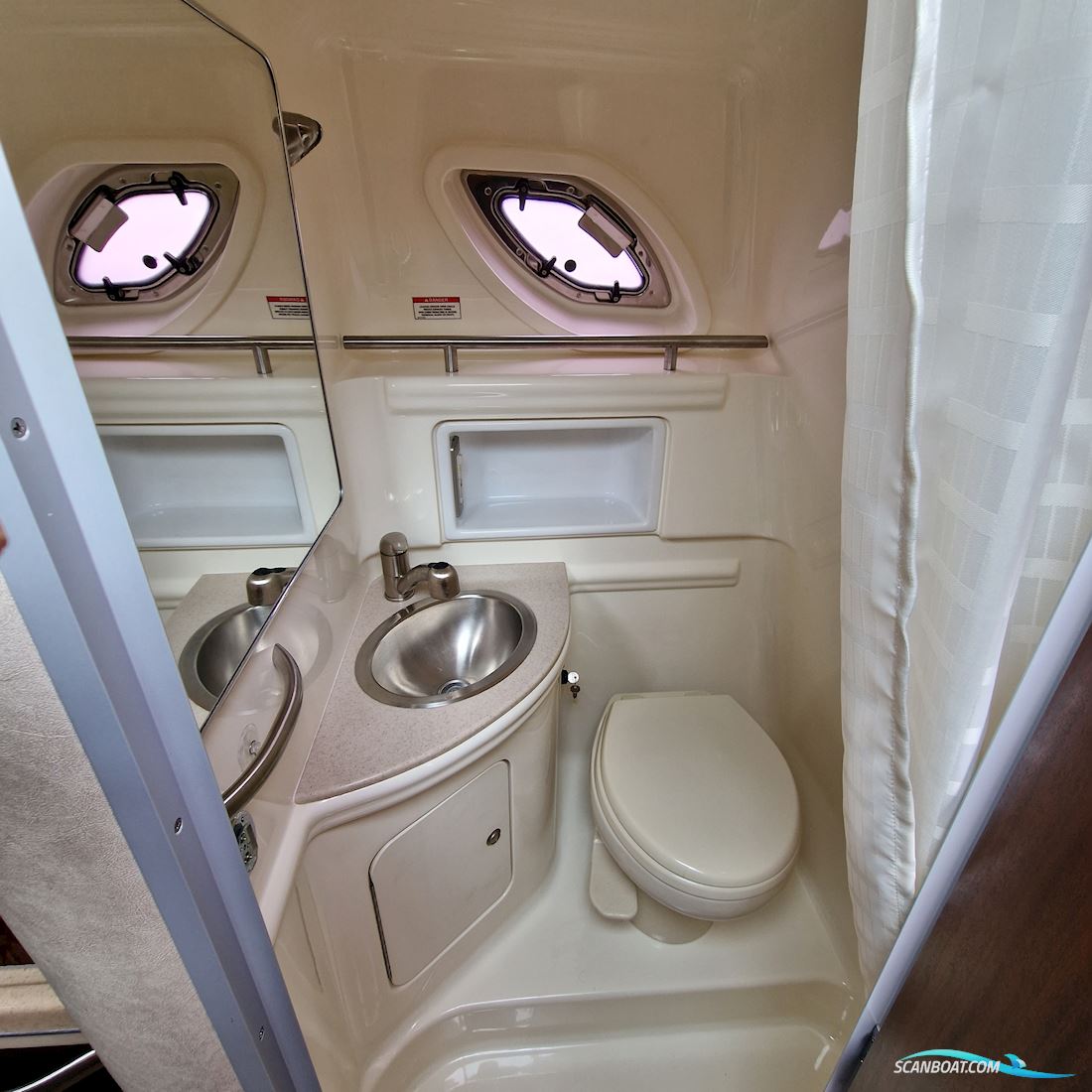 Sea Ray 305 Sundancer