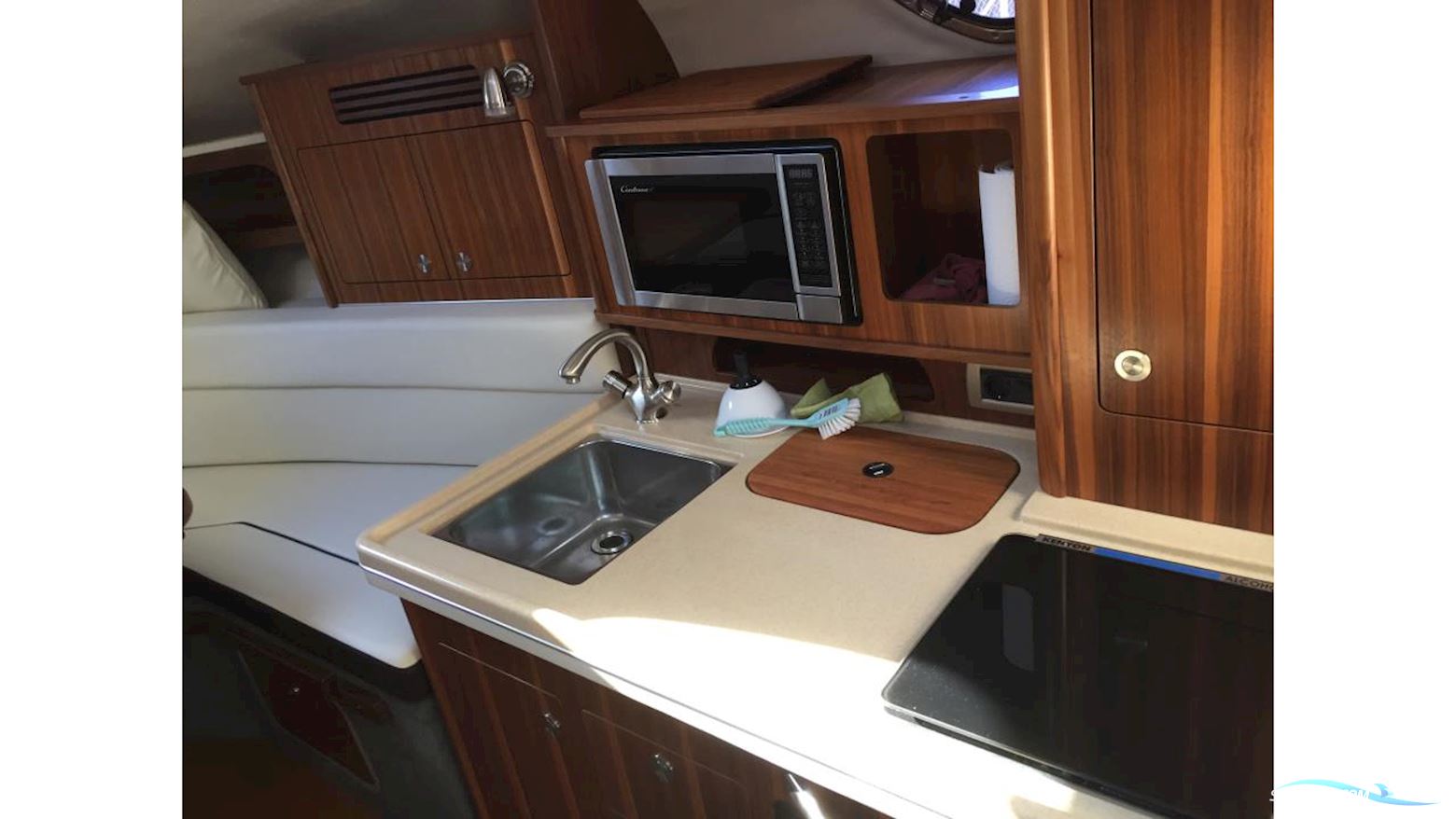 Sea Ray 305 Sundancer