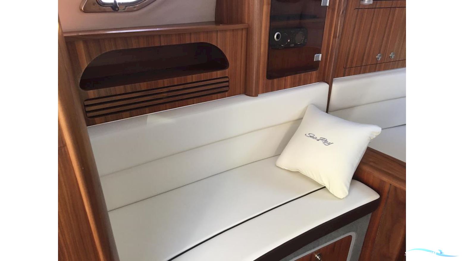 Sea Ray 305 Sundancer