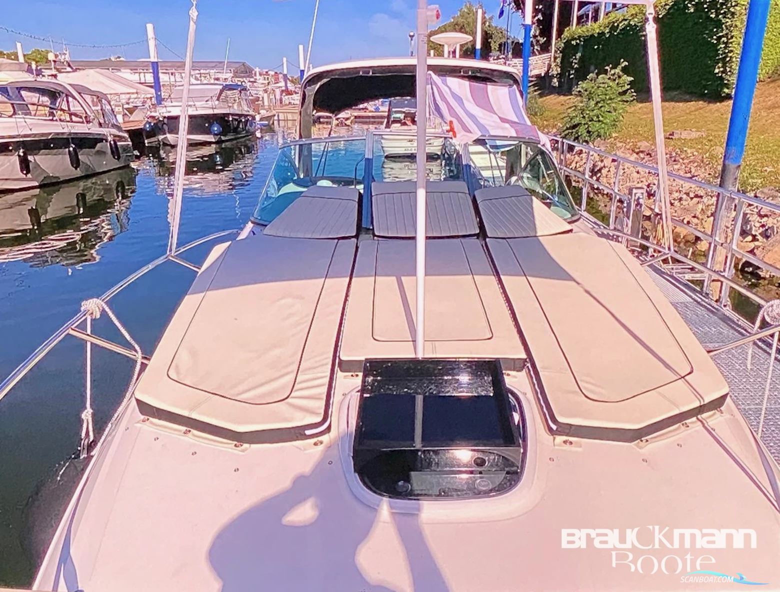 Sea Ray 305 Sundancer
