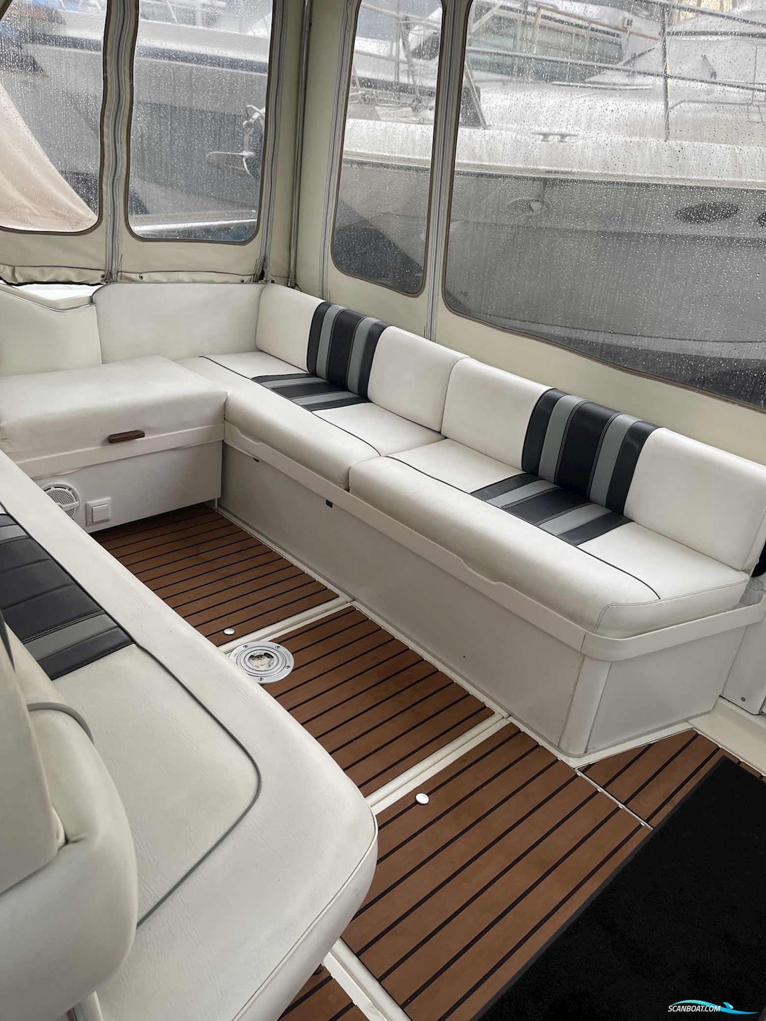 Sea Ray 310 Sundancer