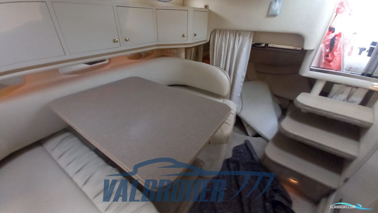 Sea Ray 310 Sundancer
