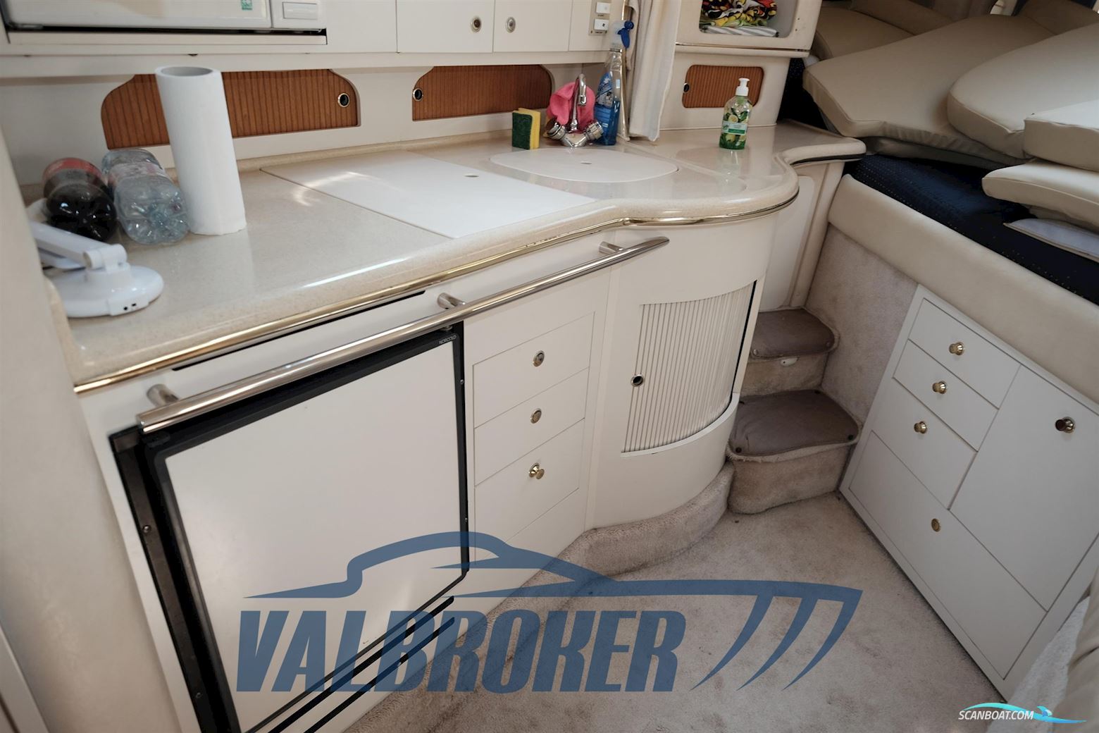 Sea Ray 310 Sundancer