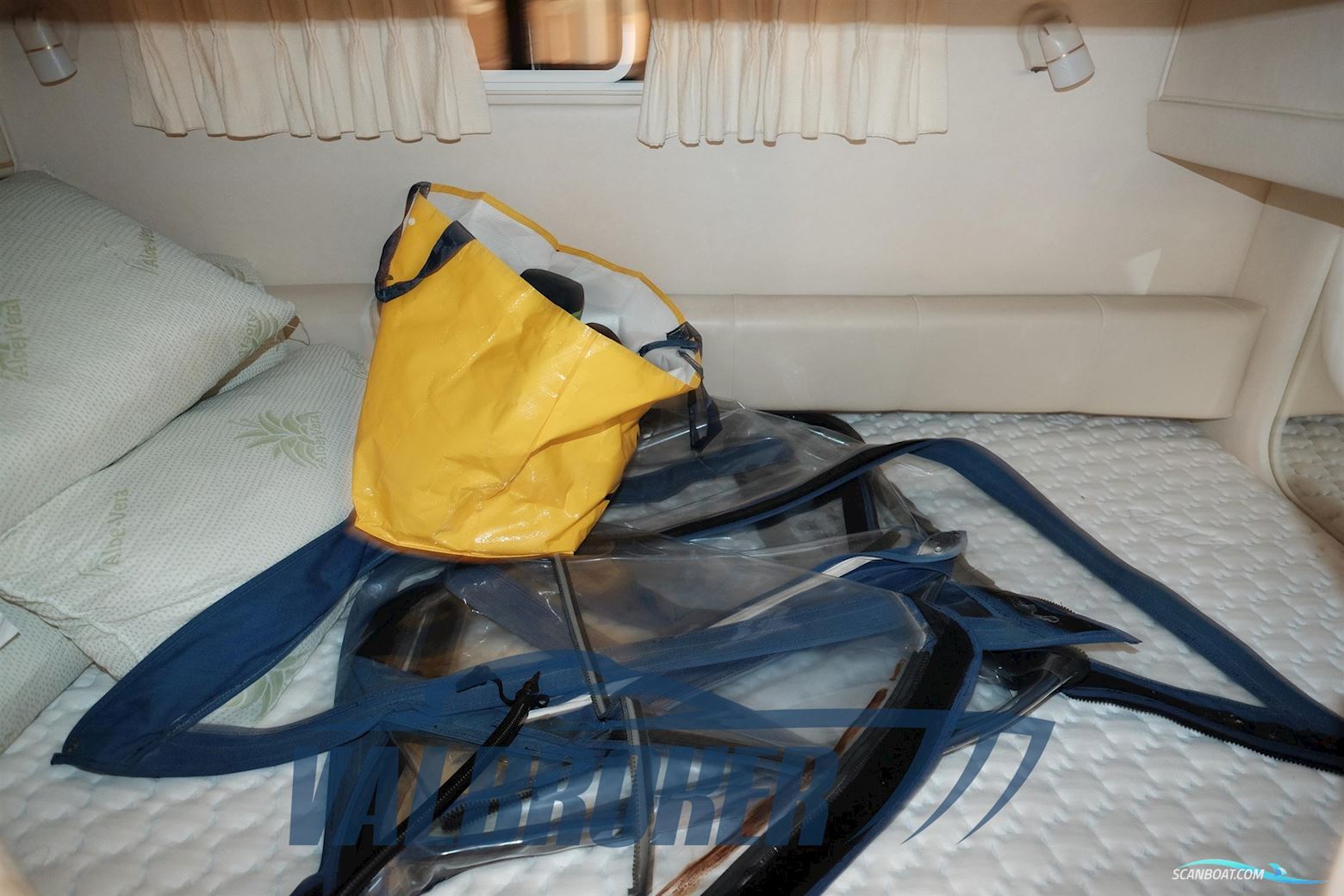 Sea Ray 310 Sundancer