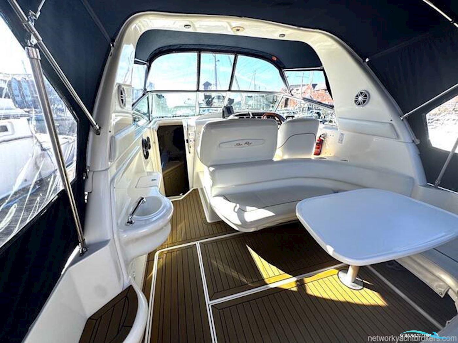 Sea Ray 310 Sundancer