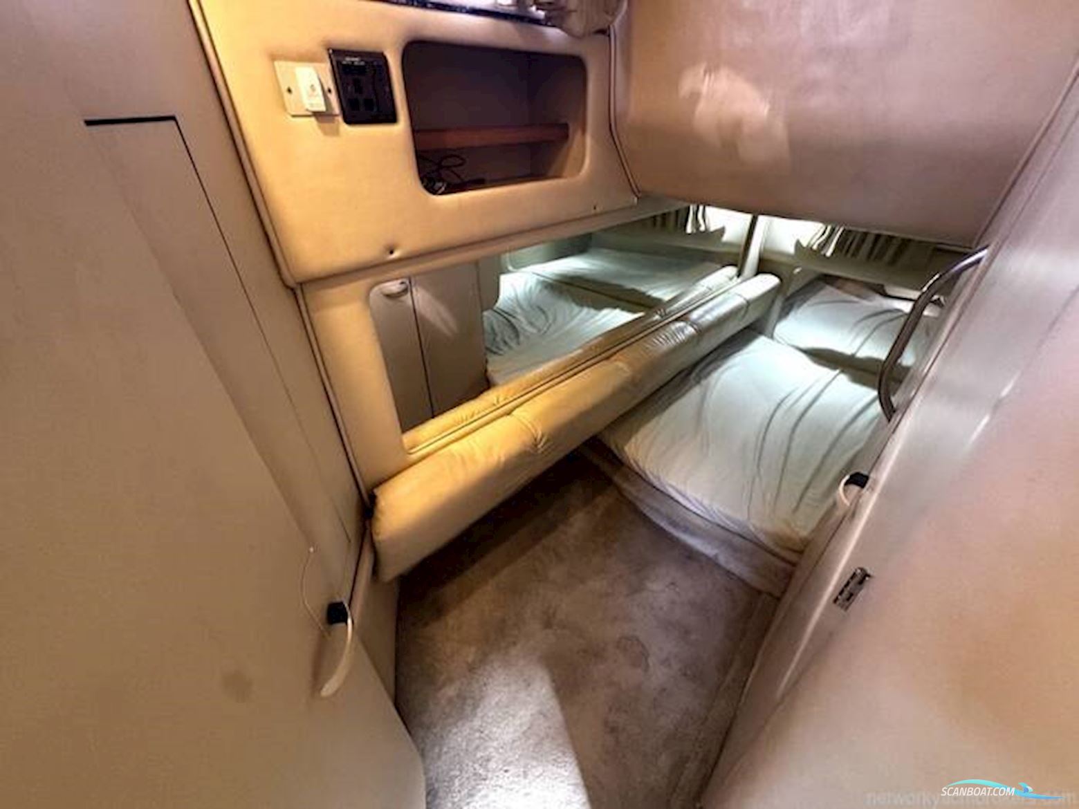 Sea Ray 310 Sundancer