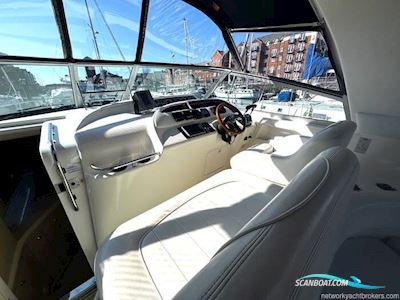 Sea Ray 310 Sundancer Motorboten 1998, met Mercruiser D-Tronic motor, United Kingdom