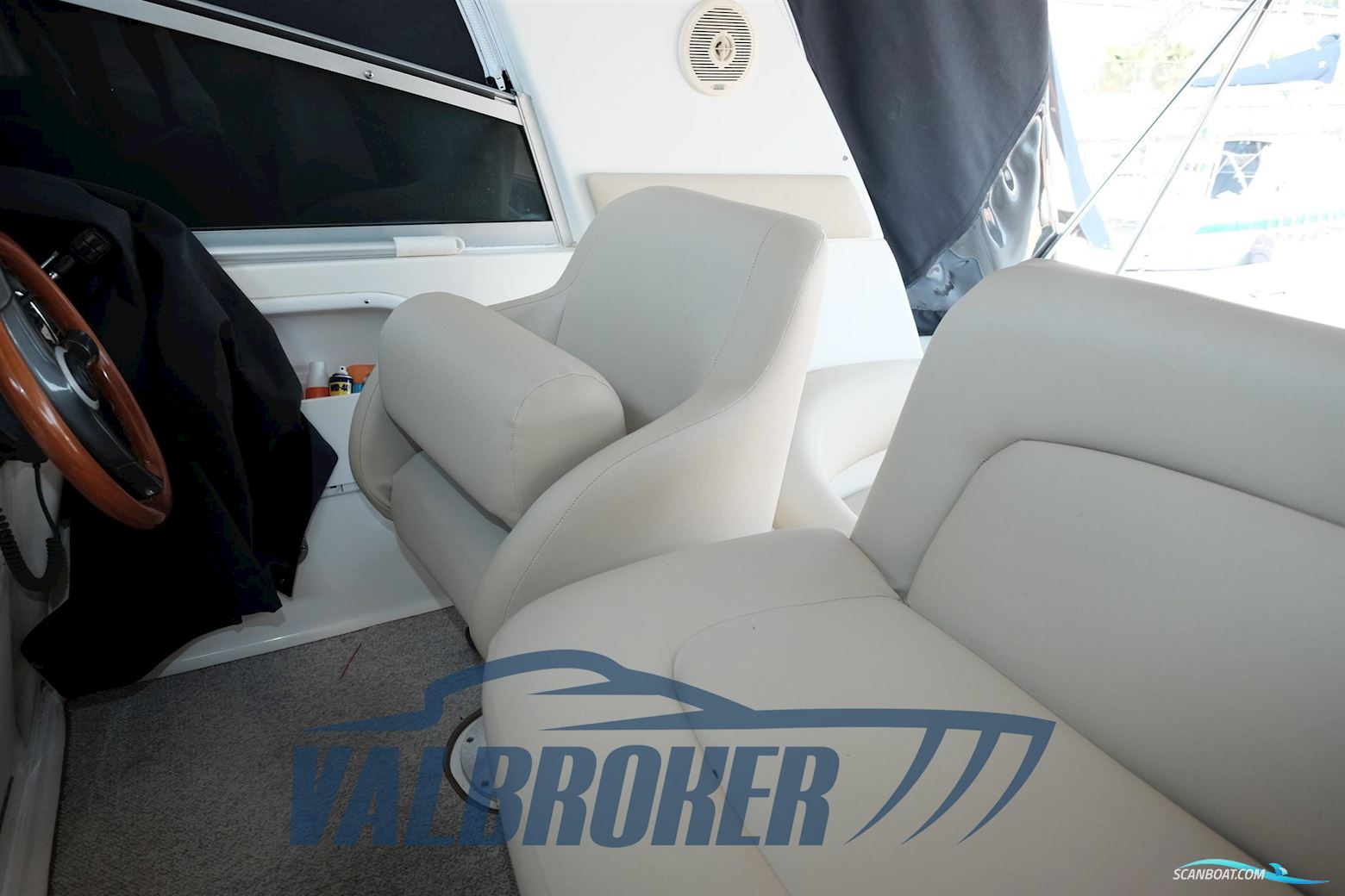 Sea Ray 310 Sundancer
