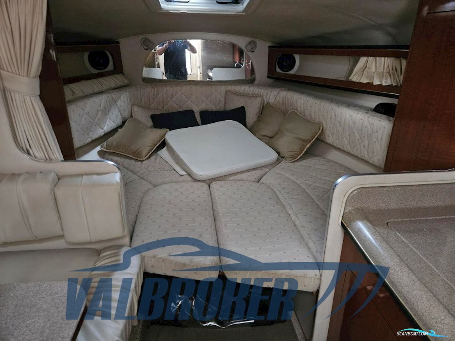 Sea Ray 315 Sundancer