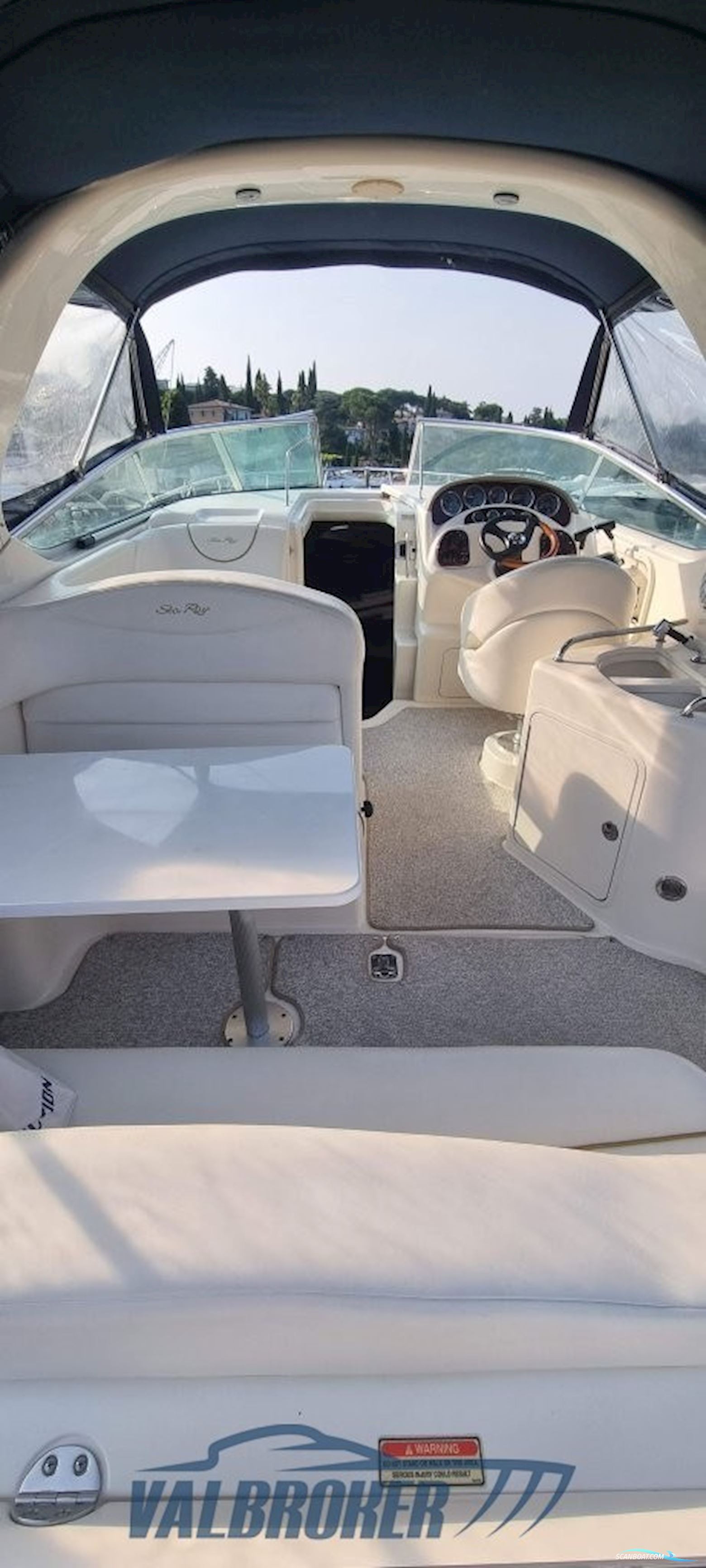 Sea Ray 315 Sundancer