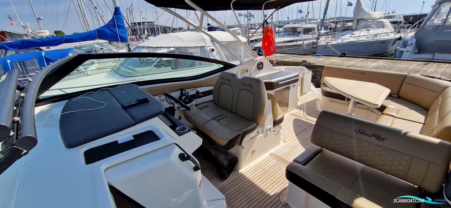 Sea Ray 320 Sundancer