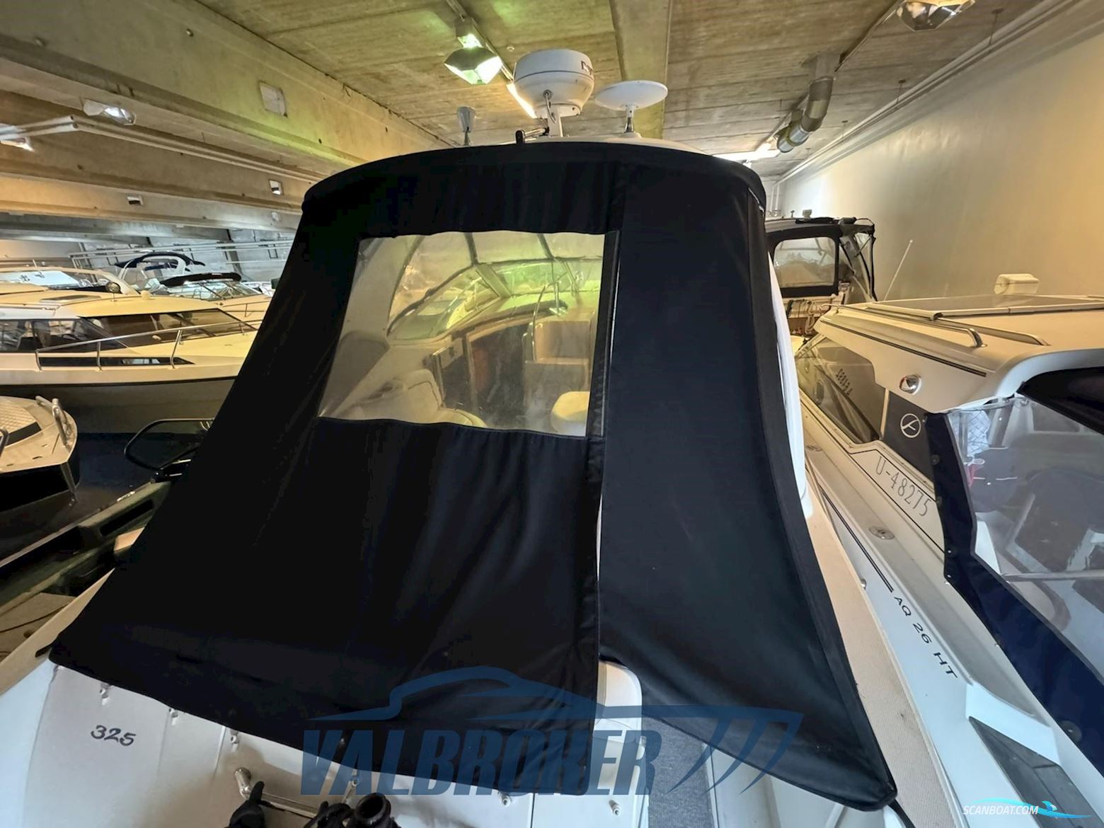 Sea Ray 325 Sundancer