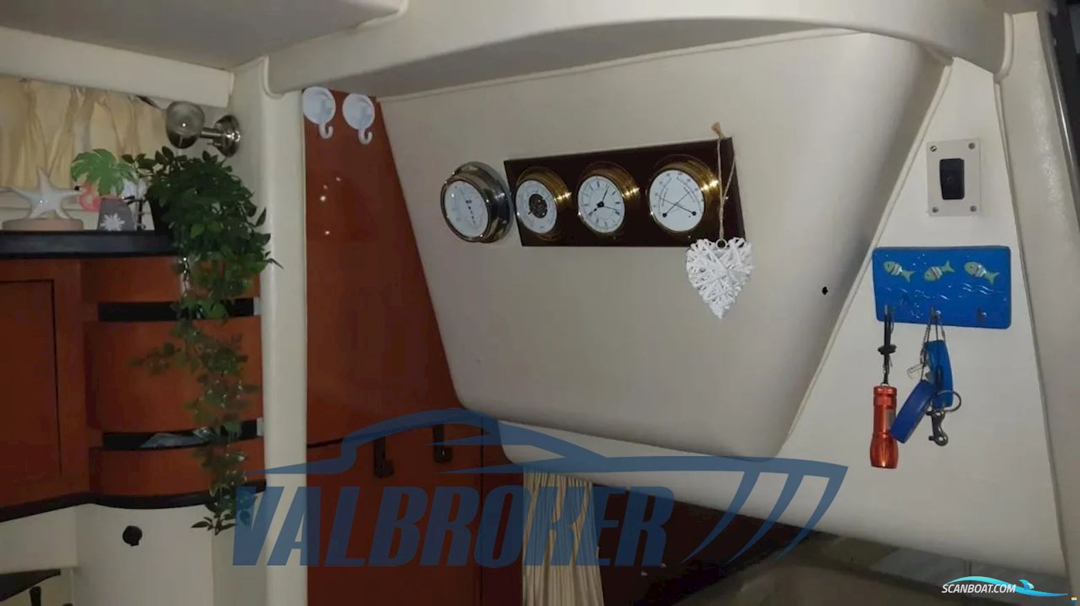 Sea Ray 335 DA Sundancer